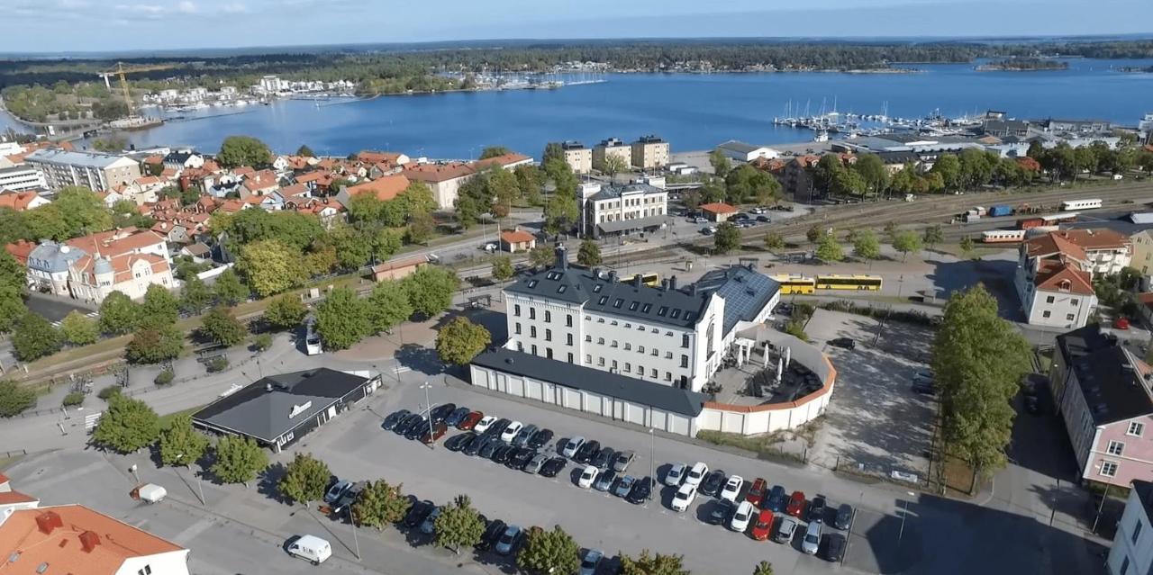 Hotell Faengelset Vaestervik Västervik Exterior foto
